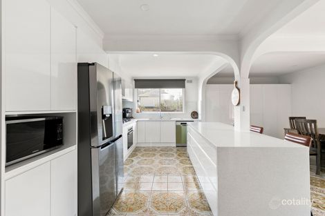 Property photo of 1 Alva Court Fawkner VIC 3060