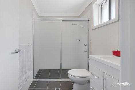 Property photo of 16 Teasdale Close Elderslie NSW 2570