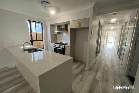 Property photo of 30 Horizon Loop Oran Park NSW 2570