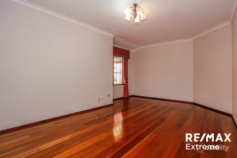 Property photo of 15 Greenock Gardens Kinross WA 6028