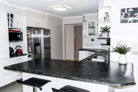 Property photo of 8 Walton Crescent Murrumba Downs QLD 4503