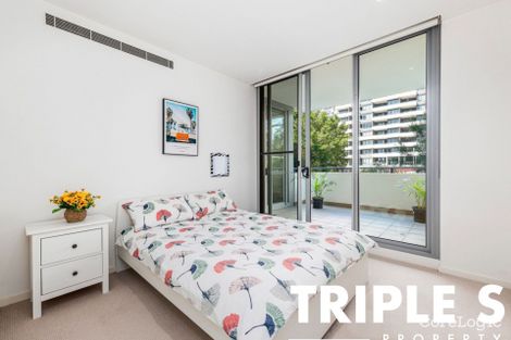 Property photo of 209/1 Saunders Close Macquarie Park NSW 2113
