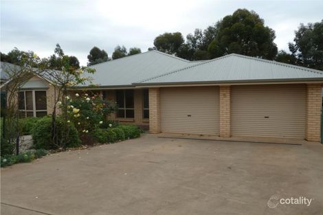 8 Pandappa Dr, Clare, SA 5453