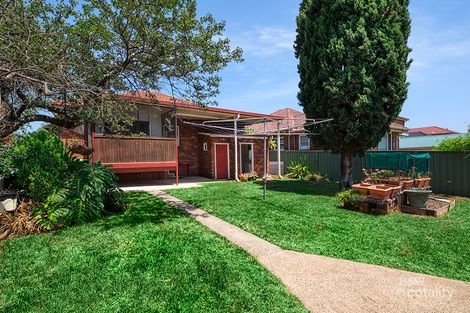 Property photo of 40 Chisholm Avenue Clemton Park NSW 2206