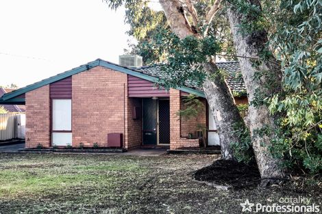 Property photo of 12 Delamere Way Camillo WA 6111