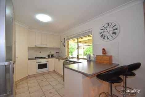 Property photo of 2 Buckle Court Middle Ridge QLD 4350