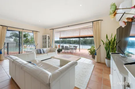 Property photo of 79 Port Jackson Boulevard Clear Island Waters QLD 4226