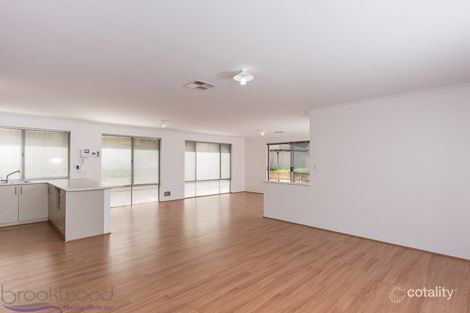 Property photo of 4 Ackmar Way Swan View WA 6056