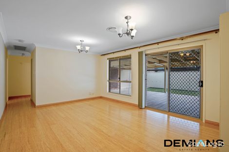 Property photo of 17 Martindale Court Wattle Grove NSW 2173