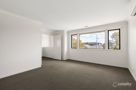 Property photo of 29 Dingo Street Point Cook VIC 3030