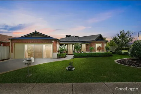 Property photo of 9 Iris Place Pakenham VIC 3810