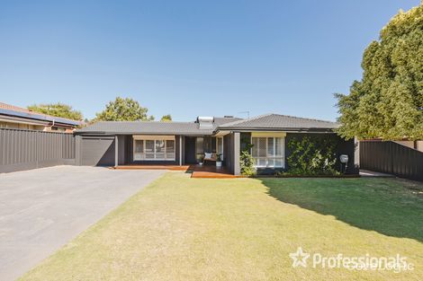Property photo of 8 Sandgate Way Marangaroo WA 6064