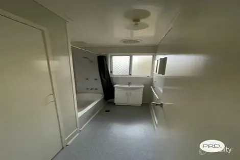 Property photo of 9 Marlyn Street Yamanto QLD 4305