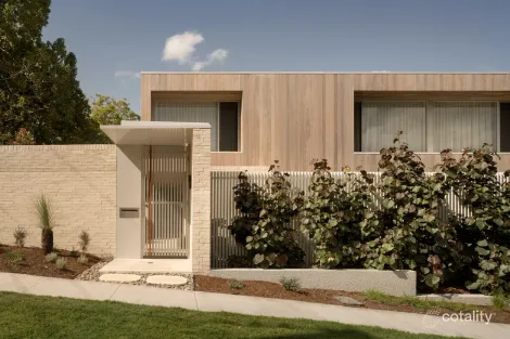 Property photo of 80 Coolibah Street Bardon QLD 4065