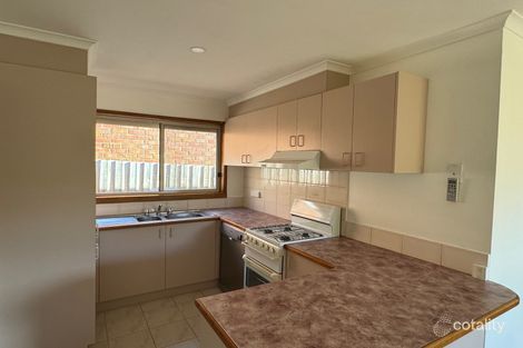 Property photo of 12 Nangwarry Court Berwick VIC 3806