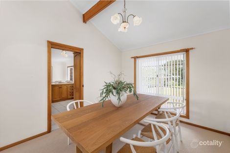 Property photo of 5 Deenyi Close Cordeaux Heights NSW 2526