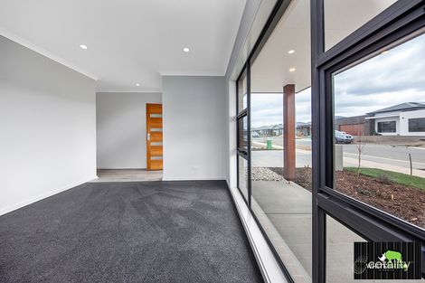 Property photo of 23 Tabrett Street Googong NSW 2620