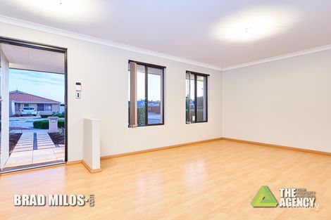 Property photo of 16 Leichhardt Crossing Hammond Park WA 6164