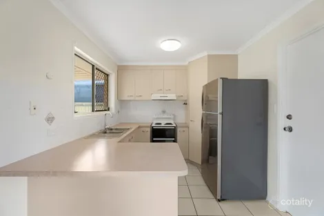 Property photo of 10 Elliot Court Eli Waters QLD 4655