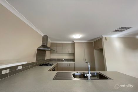 Property photo of 1/776 Centaur Road Hamilton Valley NSW 2641