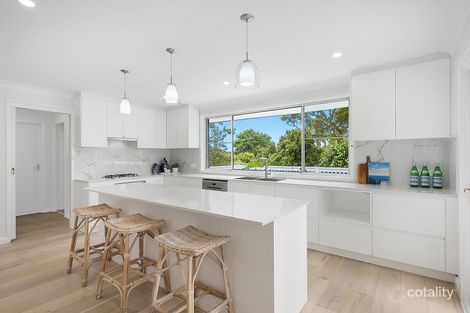 Property photo of 27 Kenneth Road Manly Vale NSW 2093