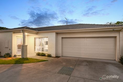 Property photo of 14A Greenlaw Crescent Berwick VIC 3806
