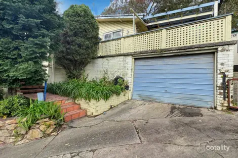 Property photo of 1 Labulla Place Glendale NSW 2285