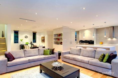 Property photo of 19 Delbridge Court Beaumont SA 5066