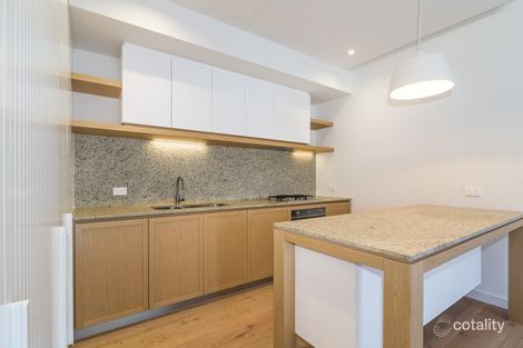 Property photo of 66B Kambrook Road Caulfield North VIC 3161