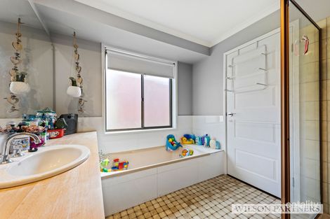 Property photo of 21 Priestley Crescent Seymour VIC 3660