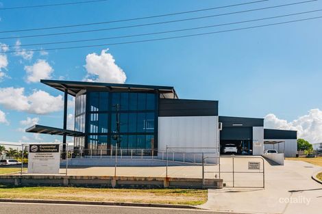 9-11 ROSEANNA ST, CLINTON, QLD 4680