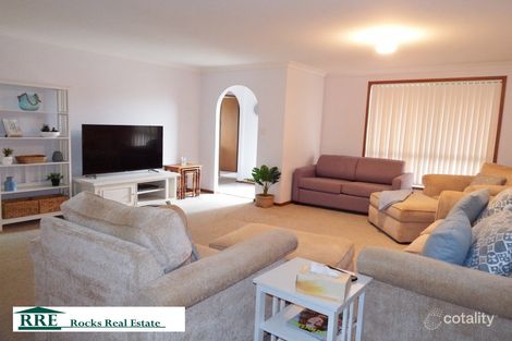 Property photo of 2/9 Albert Harrower Crescent South West Rocks NSW 2431