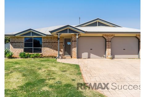 4 Zinnia Ct, Middle Ridge, QLD 4350