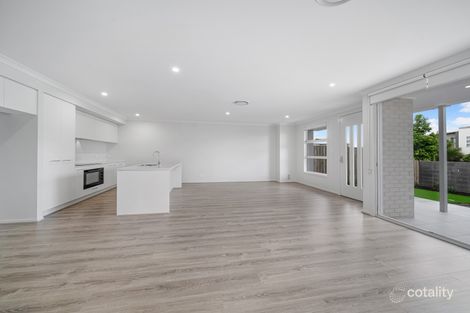 Property photo of 33 Harmony Boulevard Palmview QLD 4553