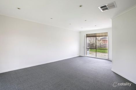 Property photo of 12 Parklands Drive Thomastown VIC 3074