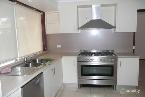 Property photo of 4 Wilson Crescent Hoppers Crossing VIC 3029