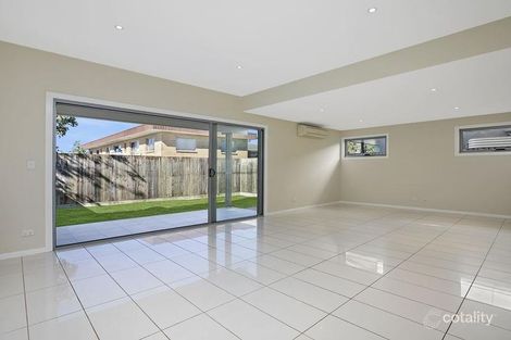 Property photo of 3/9 Bradley Avenue Kedron QLD 4031