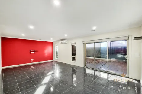 Property photo of 39B Greenleaf Circuit Tarneit VIC 3029