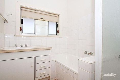 Property photo of 22 Hughes Parade Reservoir VIC 3073