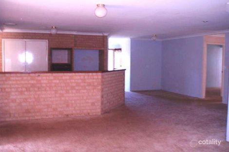 Property photo of 8 Bandera Close Warnbro WA 6169