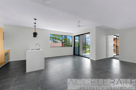 Property photo of 4/26 Paton Street Kangaroo Point QLD 4169