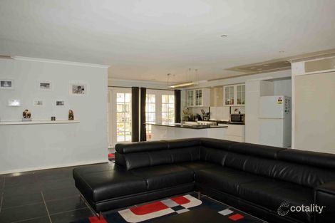Property photo of 9 Fulton Close Bolton Point NSW 2283