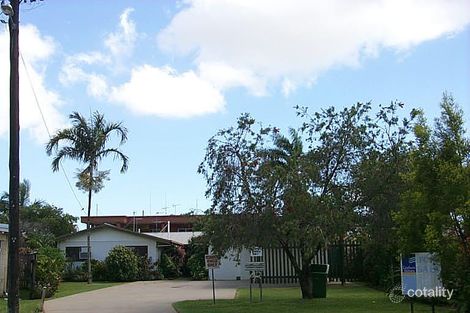 2/43 Sandown Cl, Woree, QLD 4868