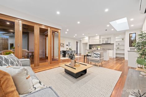 Property photo of 3/10 Avondale Grove Mount Waverley VIC 3149