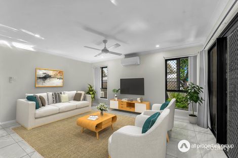 Property photo of 2 Niels Crescent Park Ridge QLD 4125