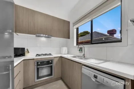 Property photo of 2/7 Pine Street Thomastown VIC 3074