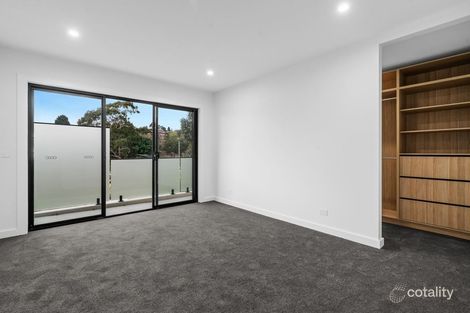 Property photo of 4/24 Bayley Grove Doncaster VIC 3108