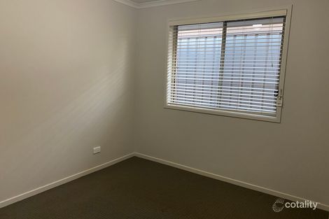 Property photo of 3 Craig Circuit Leneva VIC 3691