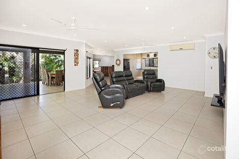 Property photo of 19 Norfolk Close Holloways Beach QLD 4878