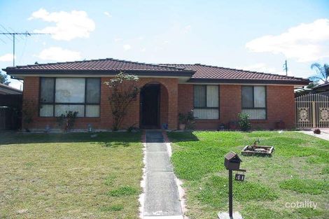 41 Bettong Cres, Bossley Park, NSW 2176